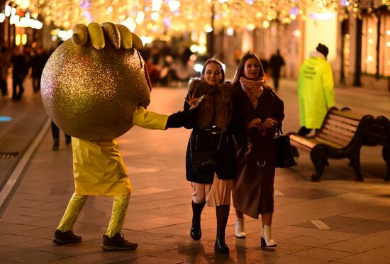 Russia New Year Preparations