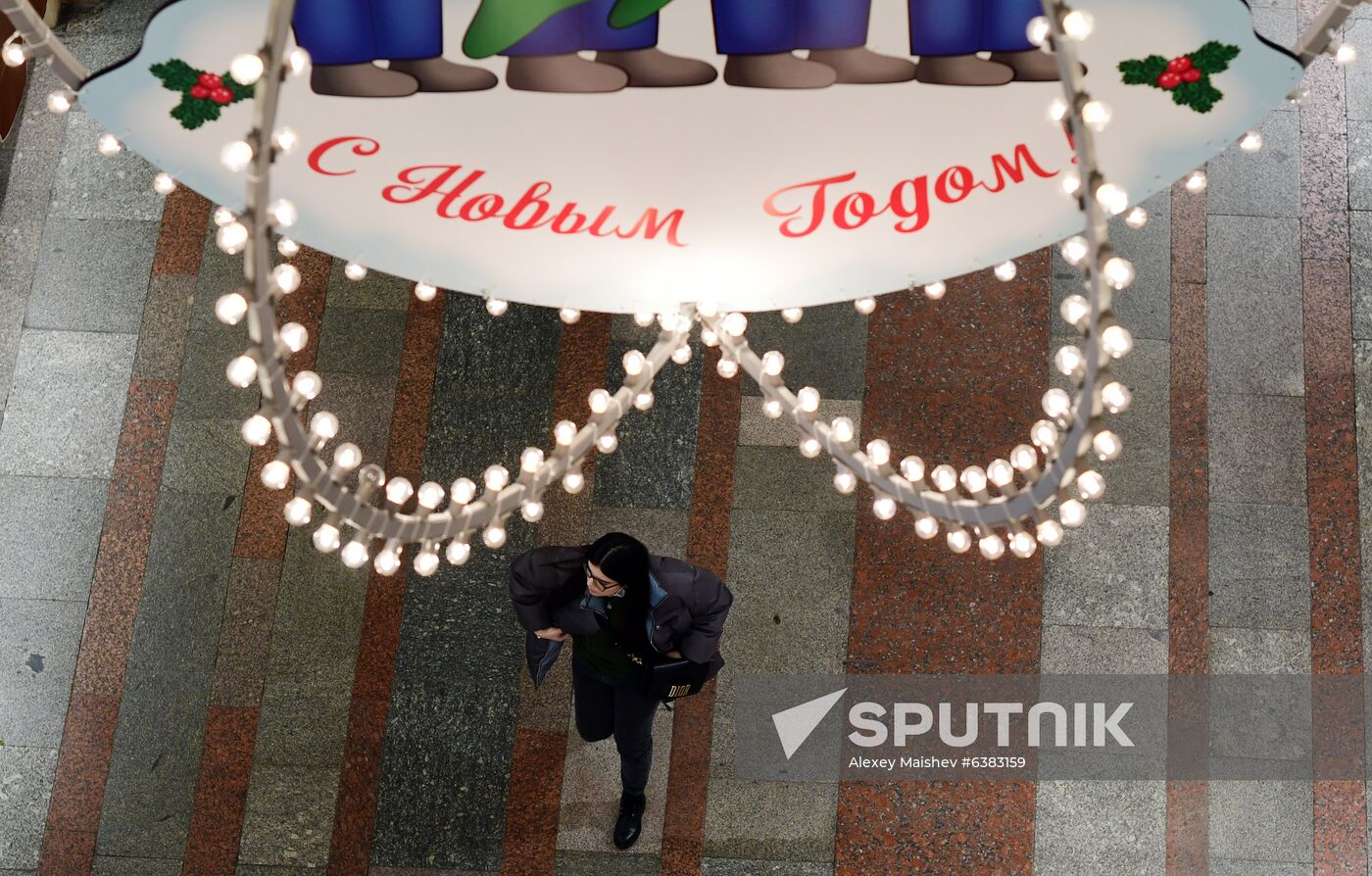 Russia New Year Preparations