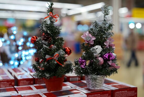 Russia New Year Preparations 