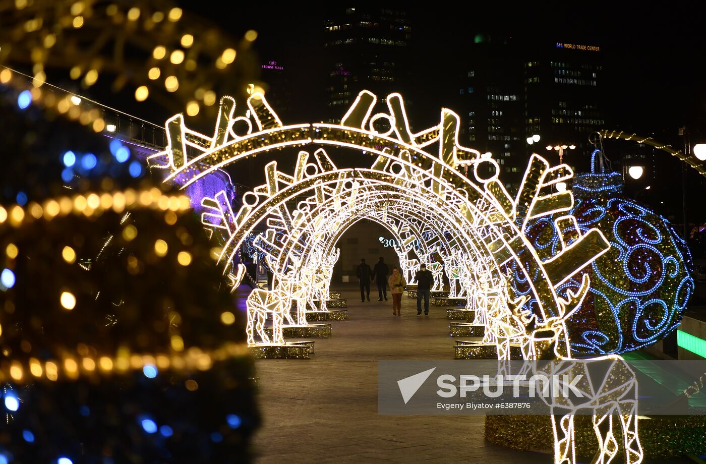 Russia New Year Preparations