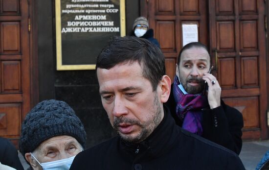 Russia Armen Dzhigarkhanyan Funeral