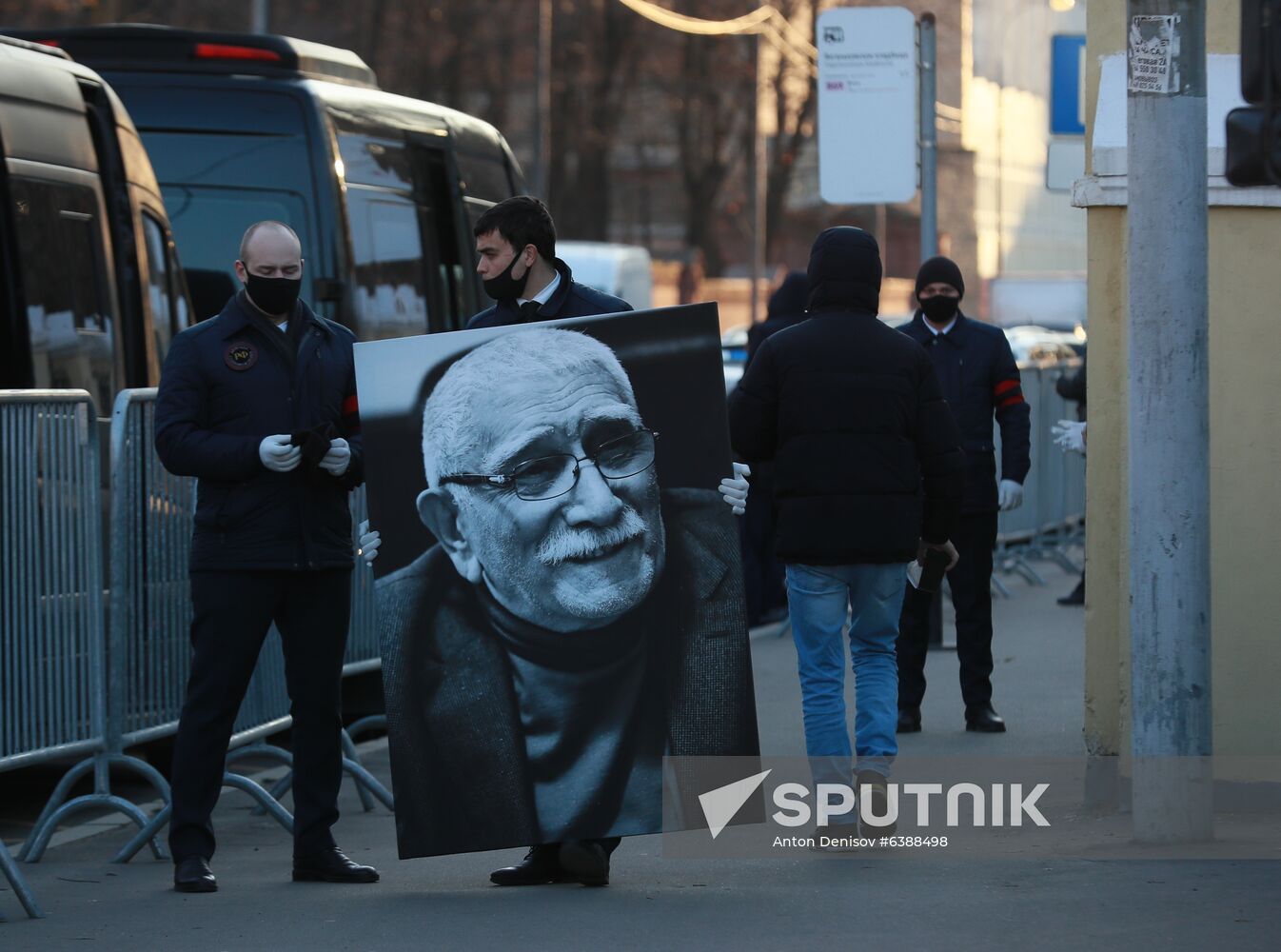 Russia Armen Dzhigarkhanyan Funeral