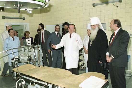 Metropolitan Pitirim visits Moscow hospital