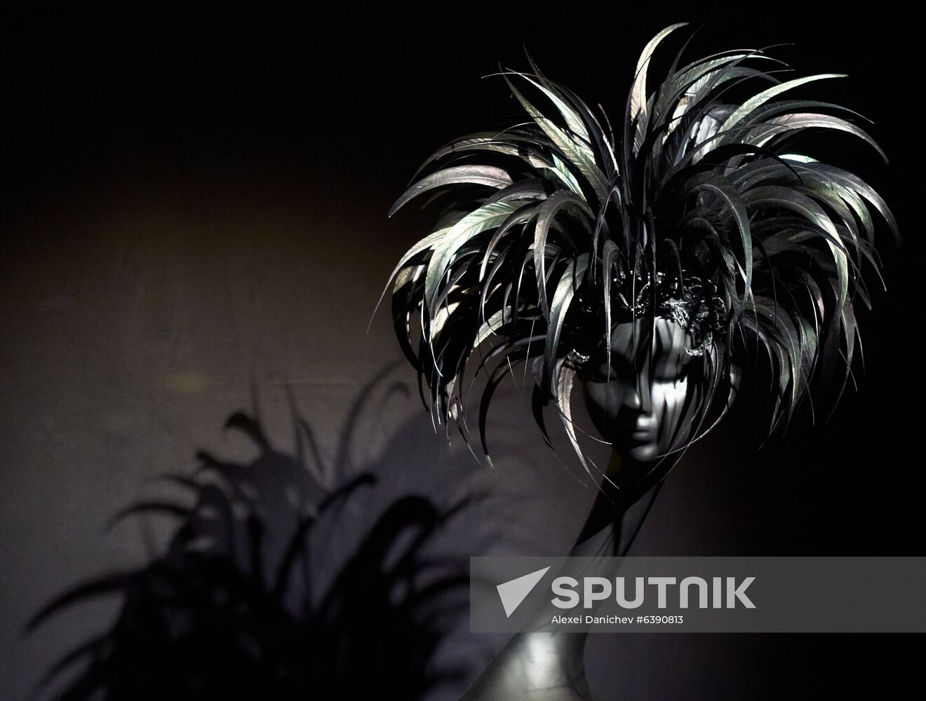 Russia Fashion Treacy Exhibition
