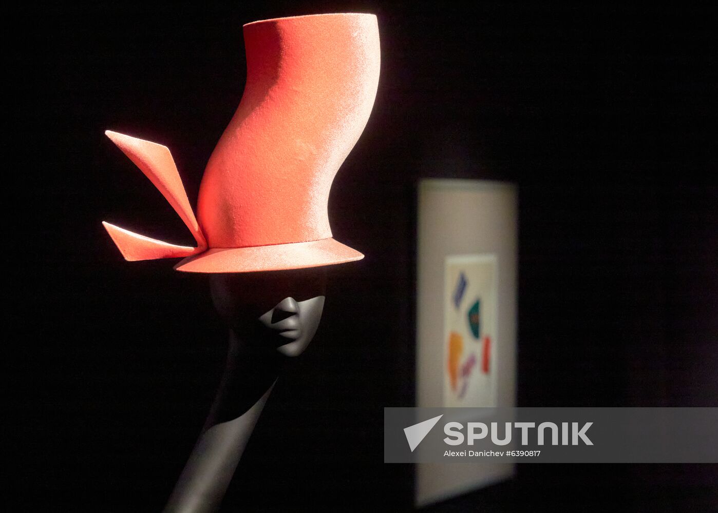 Russia Fashion Treacy Exhibition