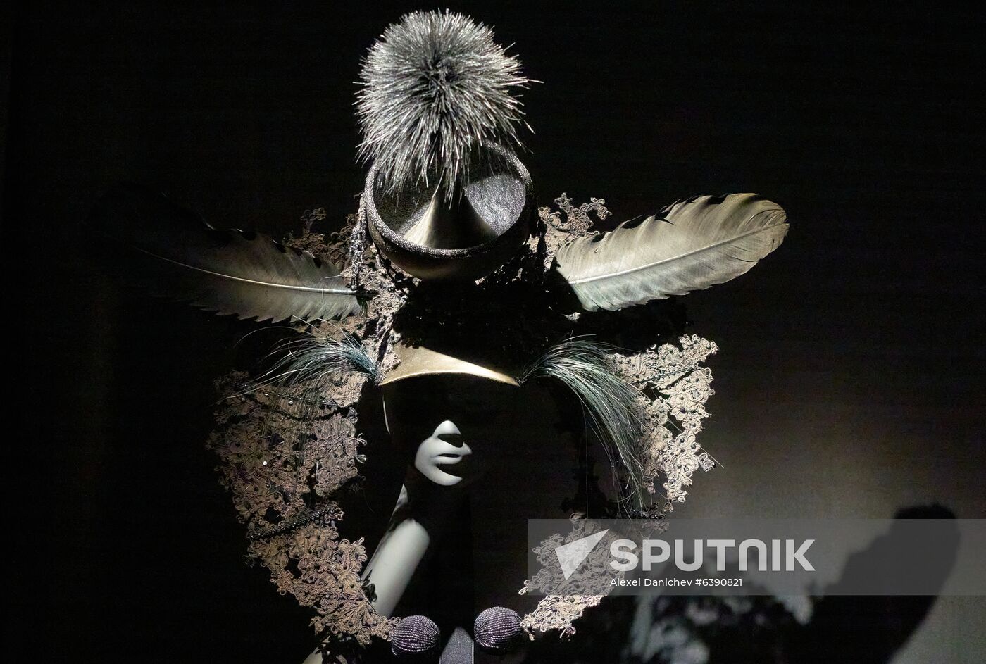 Russia Fashion Treacy Exhibition