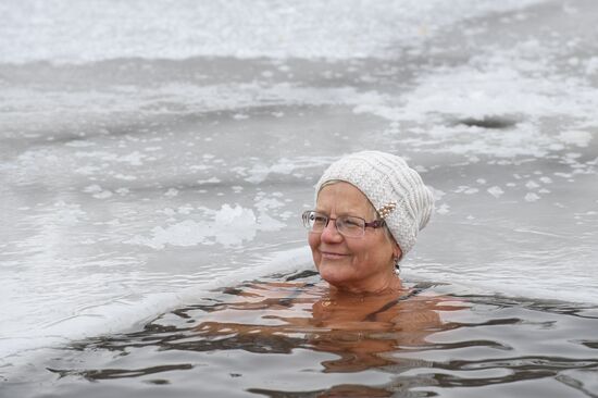 Russia Winter Swimming