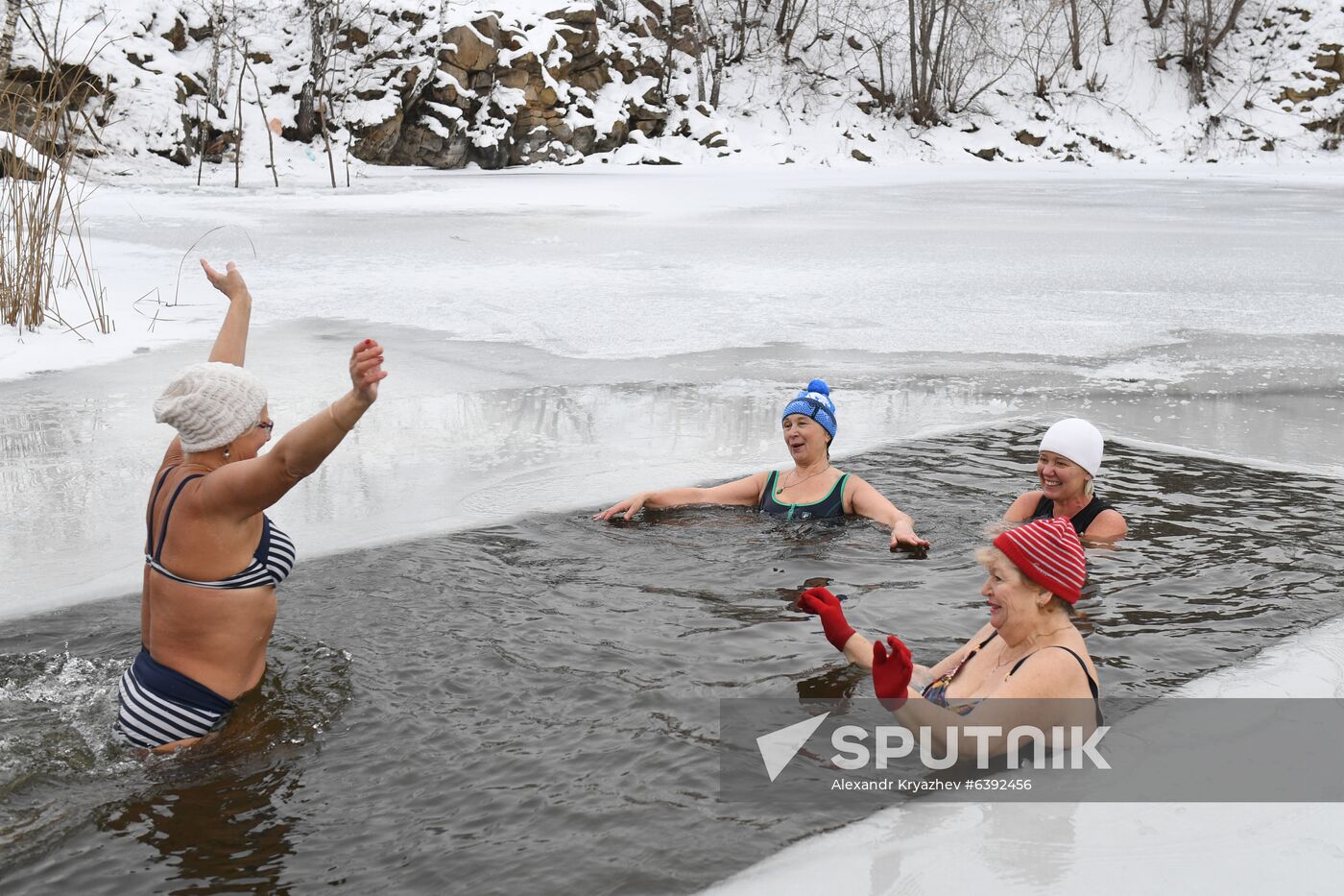 Russia Winter Swimming