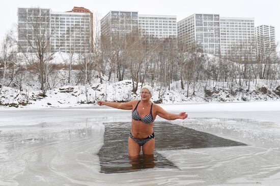 Russia Winter Swimming