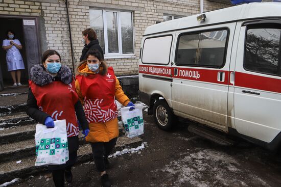 Russia Coronavirus Volunteers