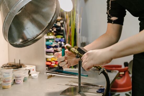 Russia Glass Workshop