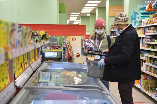 Russia Coronavirus Volunteers