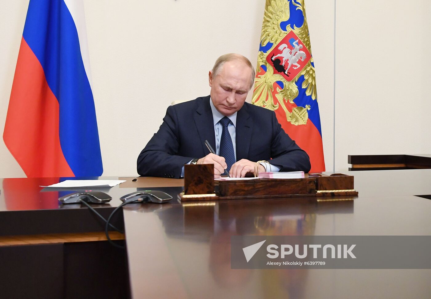 Russia Putin Pharmaceutical Plant