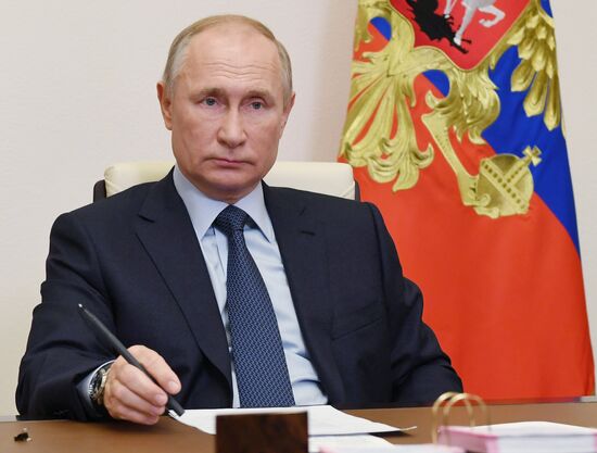 Russia Putin Pharmaceutical Plant