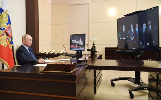 Russia Putin Pharmaceutical Plant