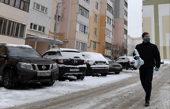 Russia Coronavirus Volunteers
