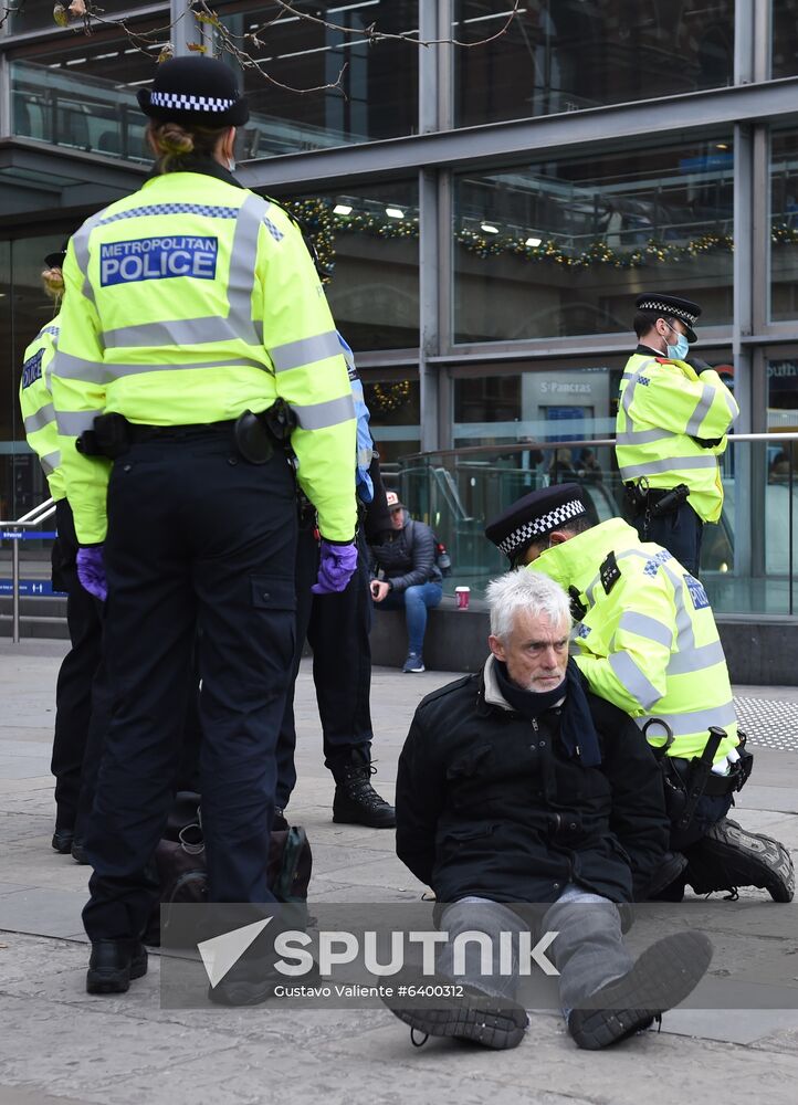 Great Britain Coronavirus Protest