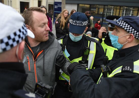 Great Britain Coronavirus Protest