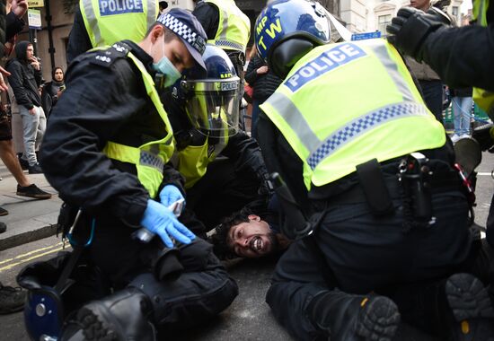 Great Britain Coronavirus Protest