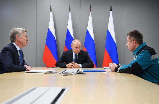 Russia Putin Ural Federal District