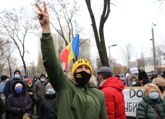 Moldova Sandu Supporters Rally