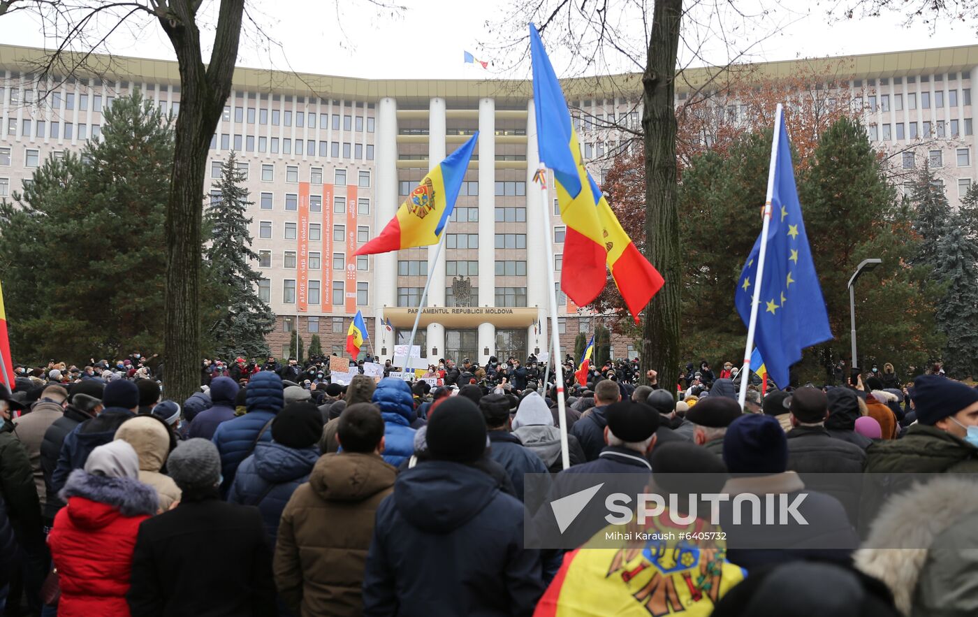 Moldova Sandu Supporters Rally