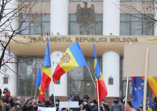 Moldova Sandu Supporters Rally
