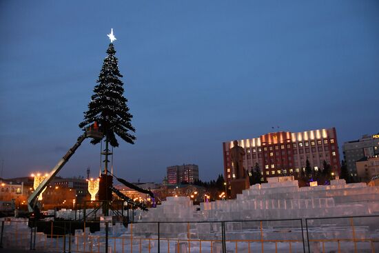 Russia New Year Preparations