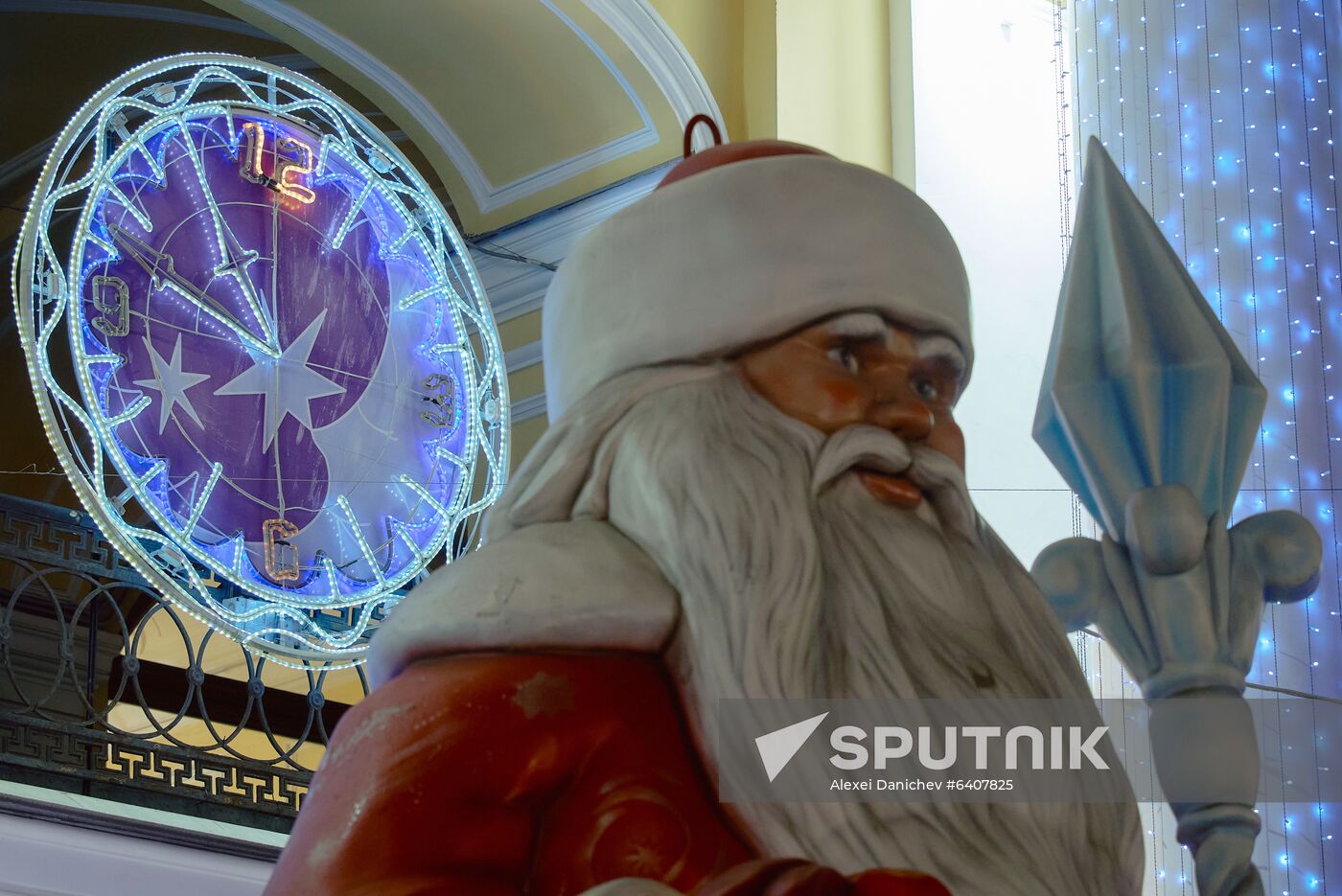 Russia New Year Preparations