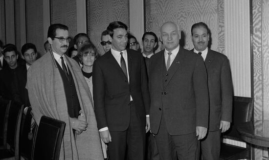 Algerian delegation visits USSR