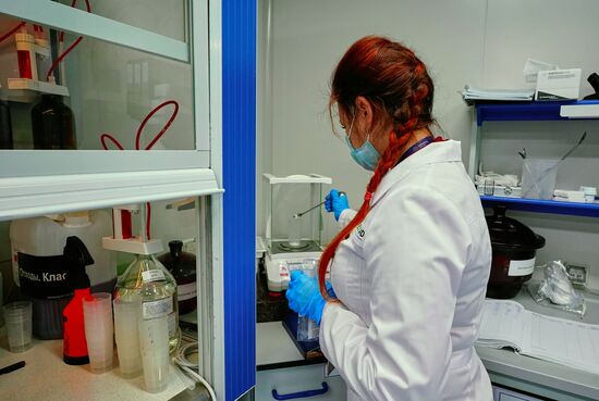 Russia Coronavirus Vaccine Production