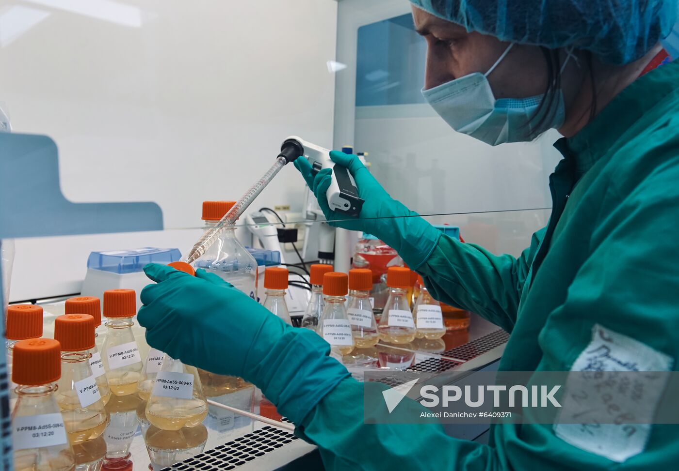 Russia Coronavirus Vaccine Production