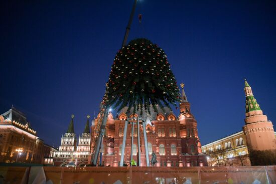 Russia New Year Preparations