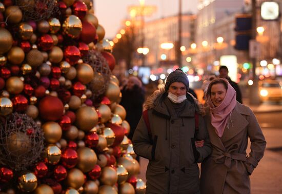 Russia New Year Preparations