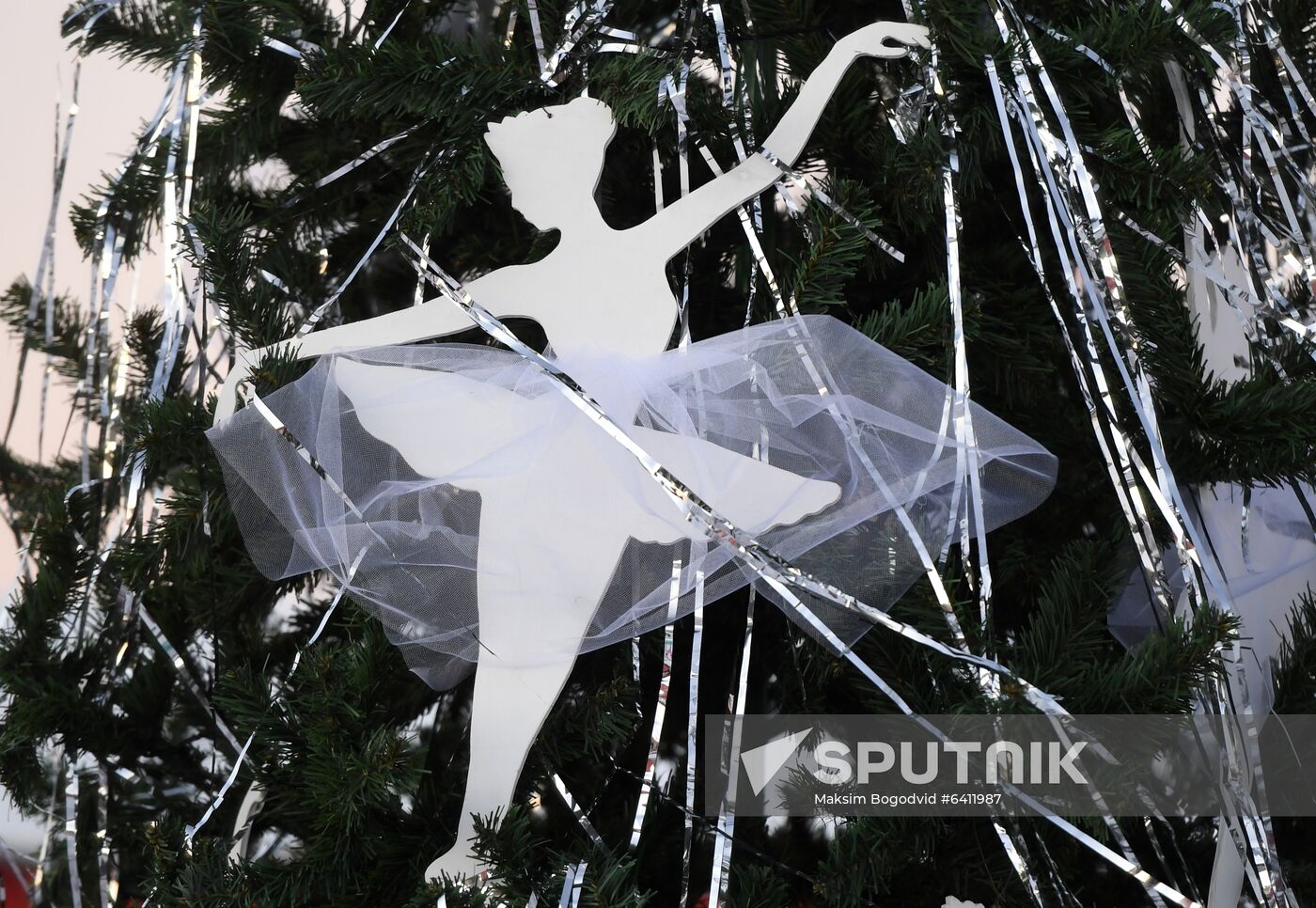 Russia New Year Preparations