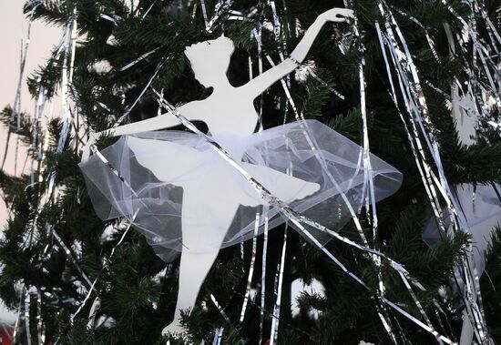 Russia New Year Preparations