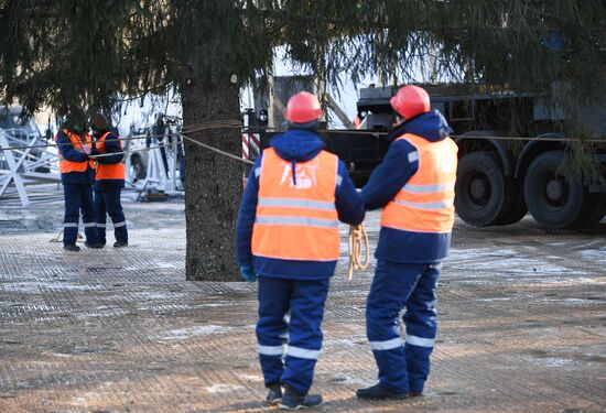 Russia New Year Preparations