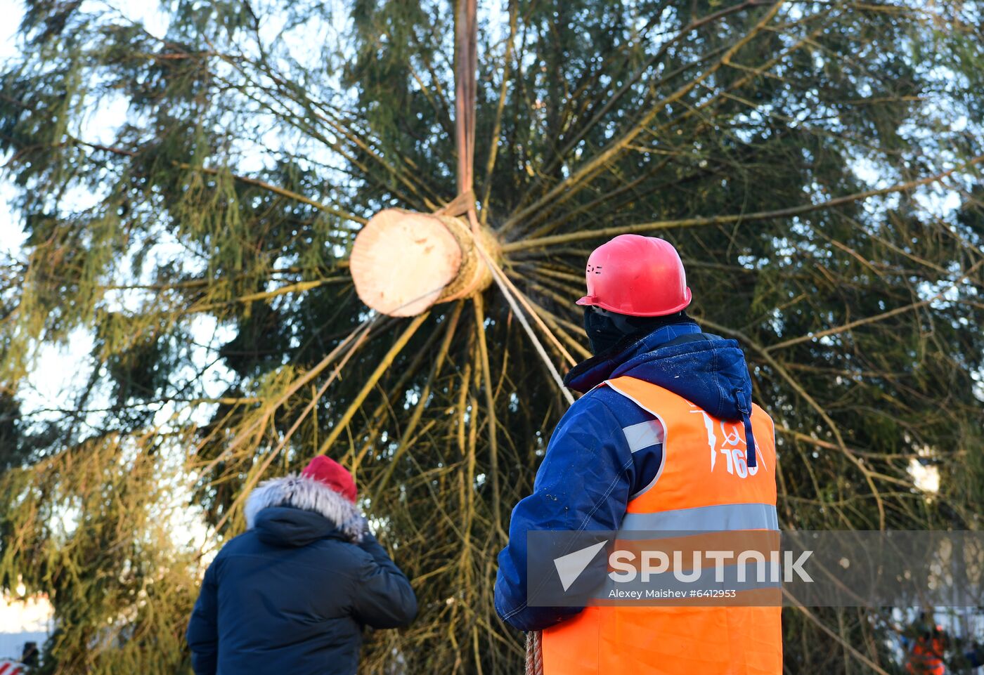 Russia New Year Preparations