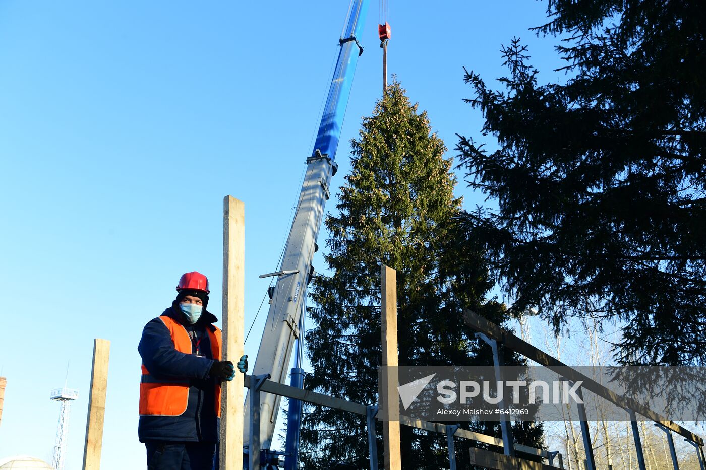 Russia New Year Preparations