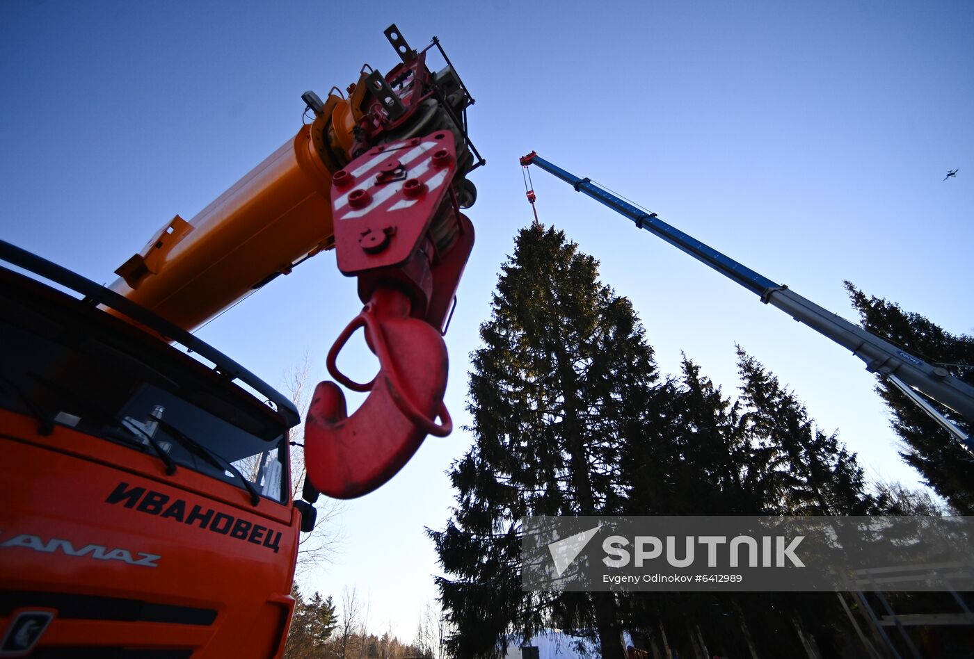 Russia New Year Preparations