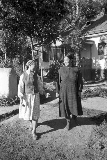 Kyrgyz collective farmer Surakan Kainazarova