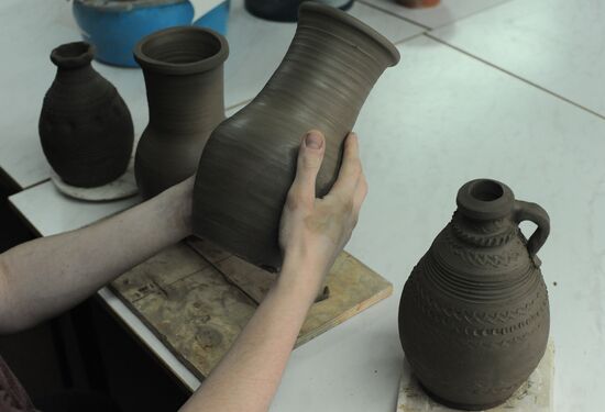 Russia Pottery