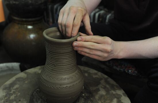 Russia Pottery