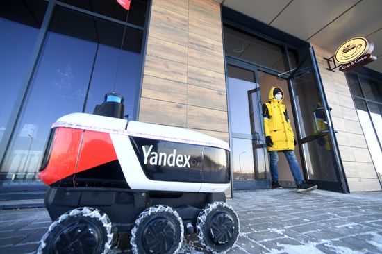 Russia Delivery Robot