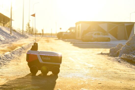 Russia Delivery Robot