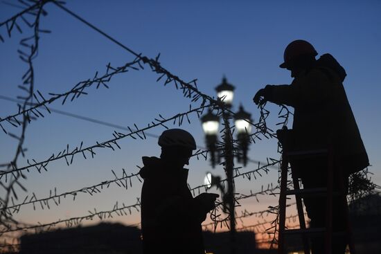 Russia New Year Preparations