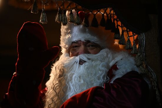 Russia New Year Preparations