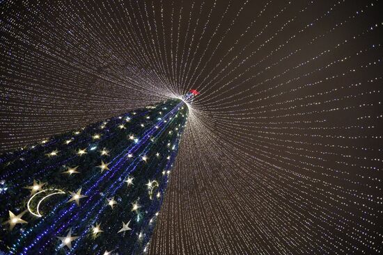 Russia New Year Preparations