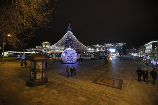 Russia New Year Preparations