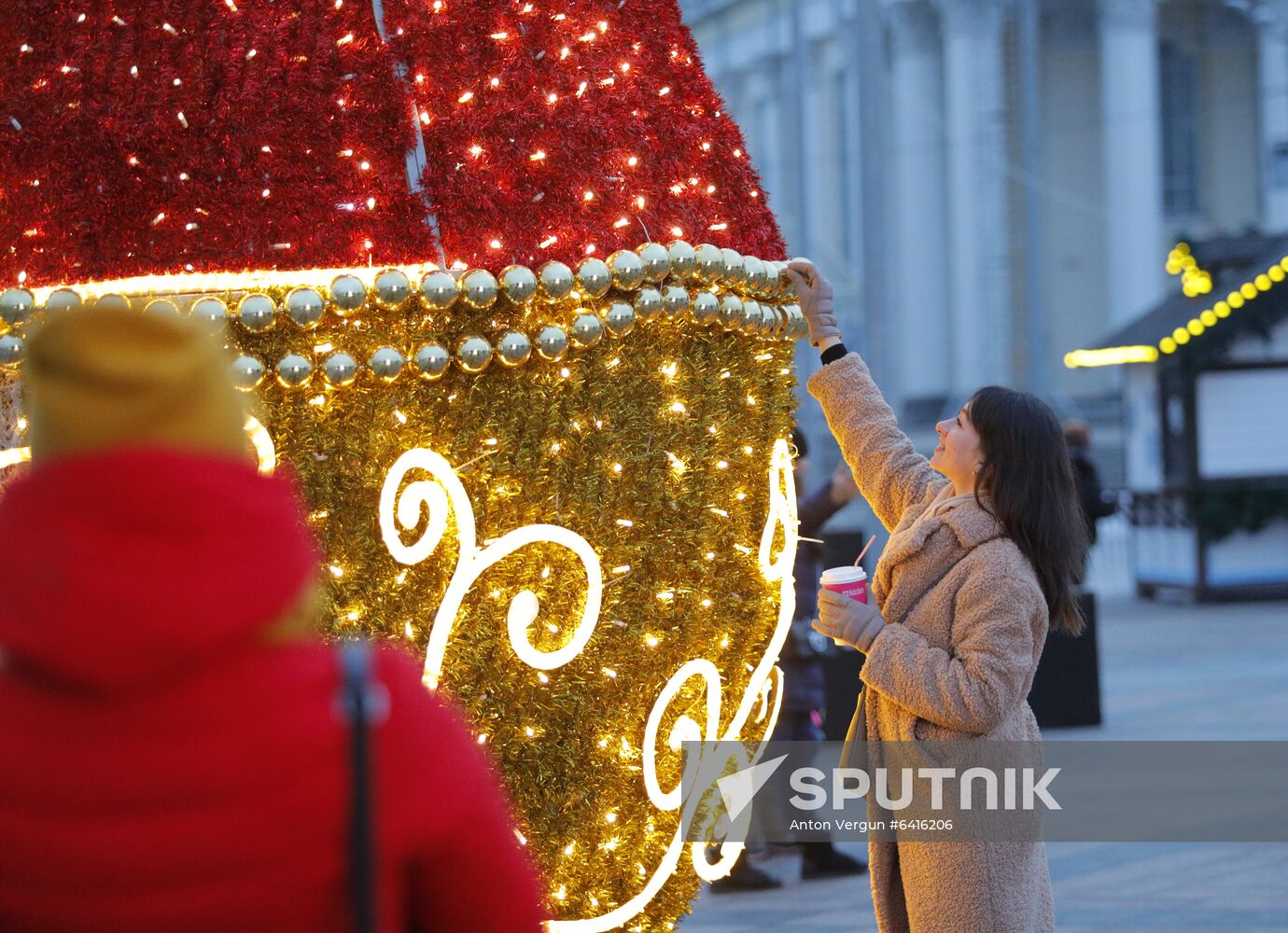 Russia New Year Preparations
